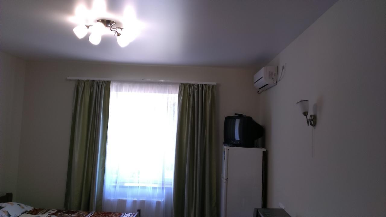 Звёздный Hotel Odesa Exterior photo